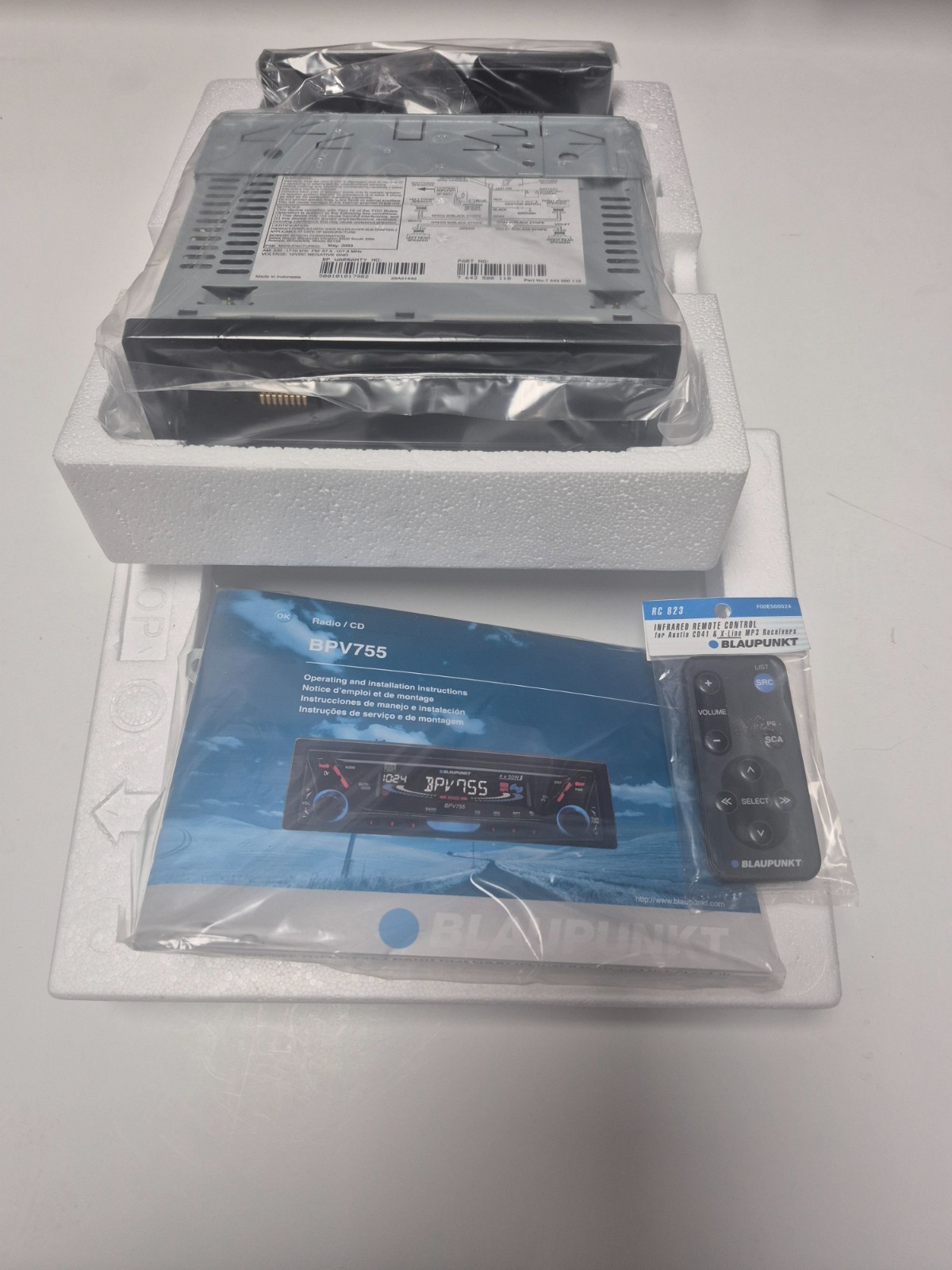 Brand New Vintage Blaupunkt BPV 755 V AM/FM with CD Player In Dash Stereo CD(NOS