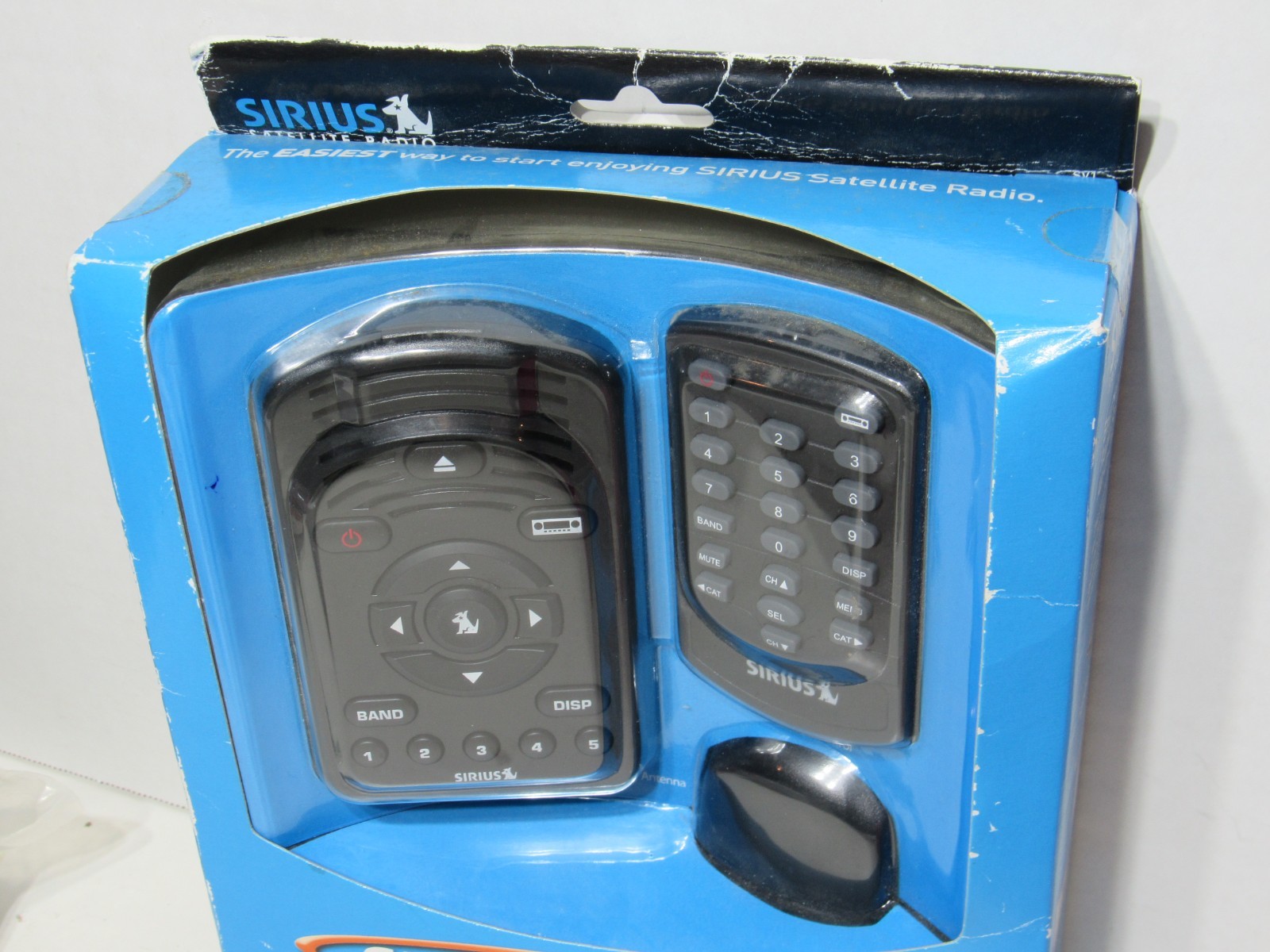 NEW Sirius One Satellite Radio System 2005 Car Kit Receiver Remote Sealed