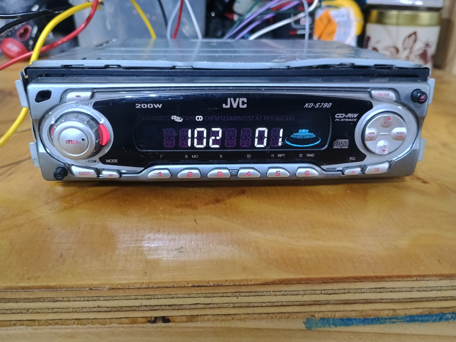 JVC KD-S790 Single DIN MP3 CD Receiver Car Stereo w/ Harness Tested