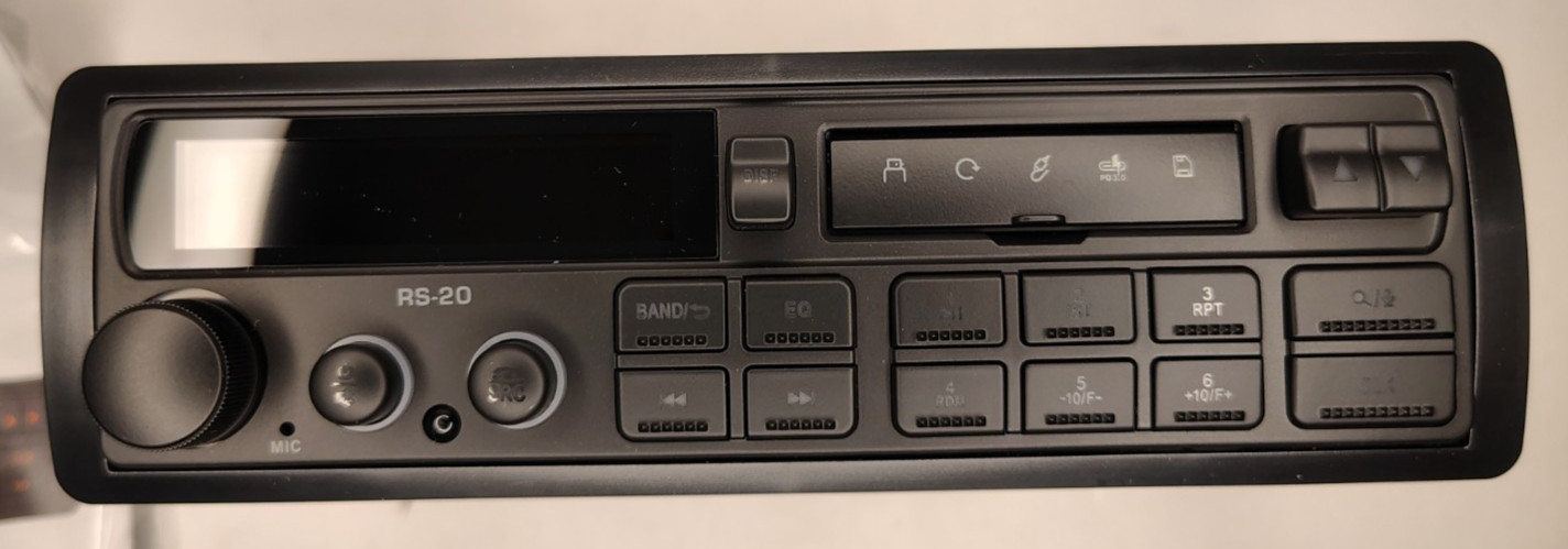 Bluetooth Retro Car Stereo Receiver – Single Din European Classic Look Radio