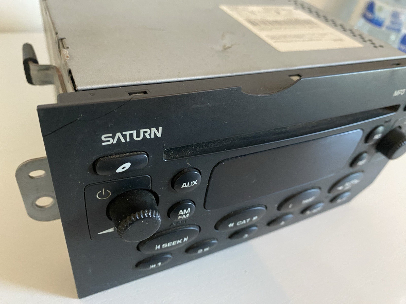 OEM – 2004 2005 Saturn Ion Vue Radio Cd Mp3 Player Manual’s OEM