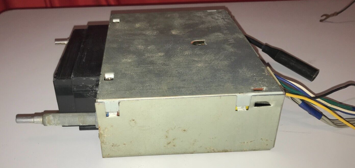 Vintage Clarion S500 2 “Shaft Style”AM-FM Stereo Cassette,