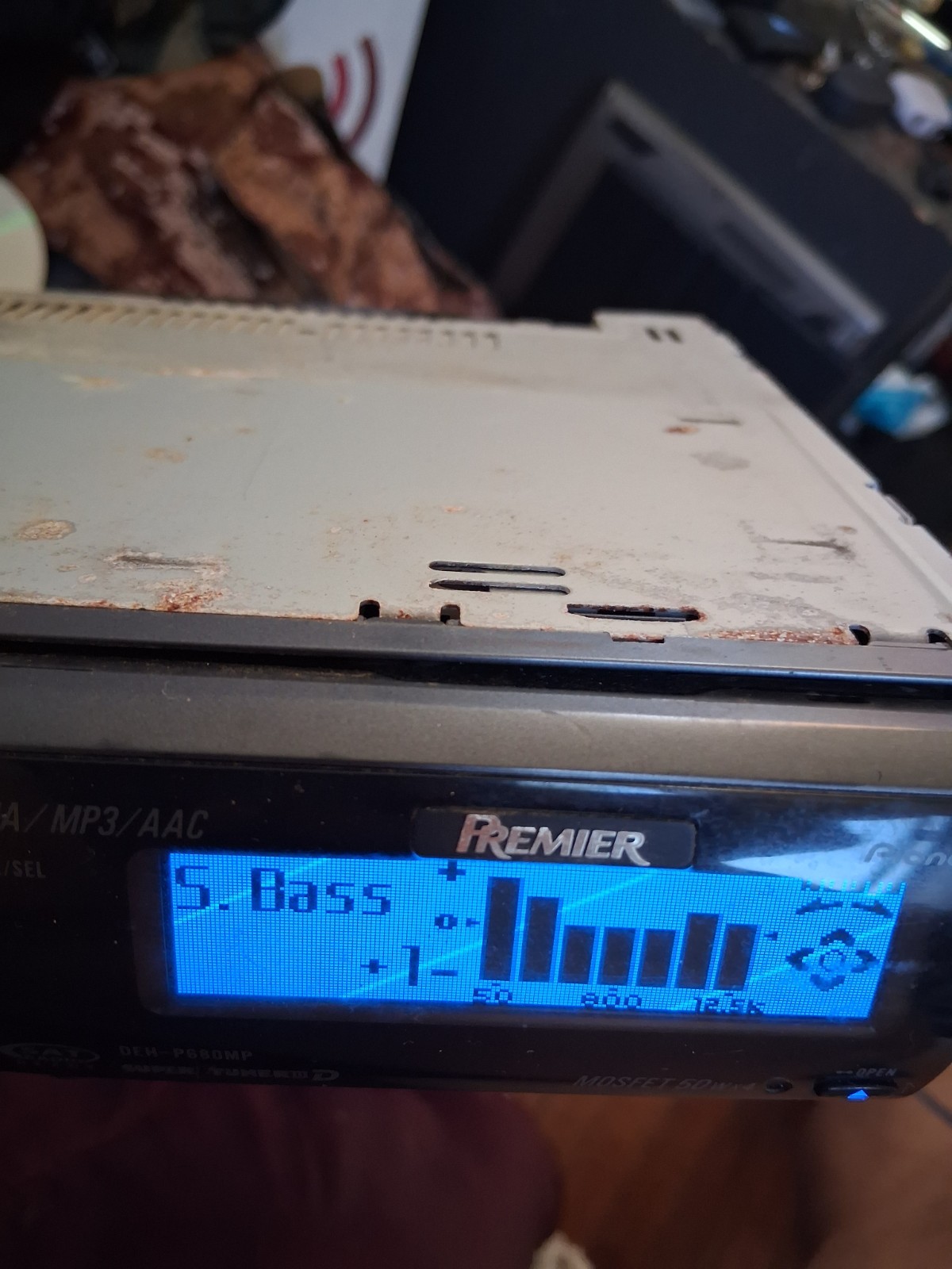 RARE PIONEER DEH-P6800MP CD Player. For Parts Or Repair