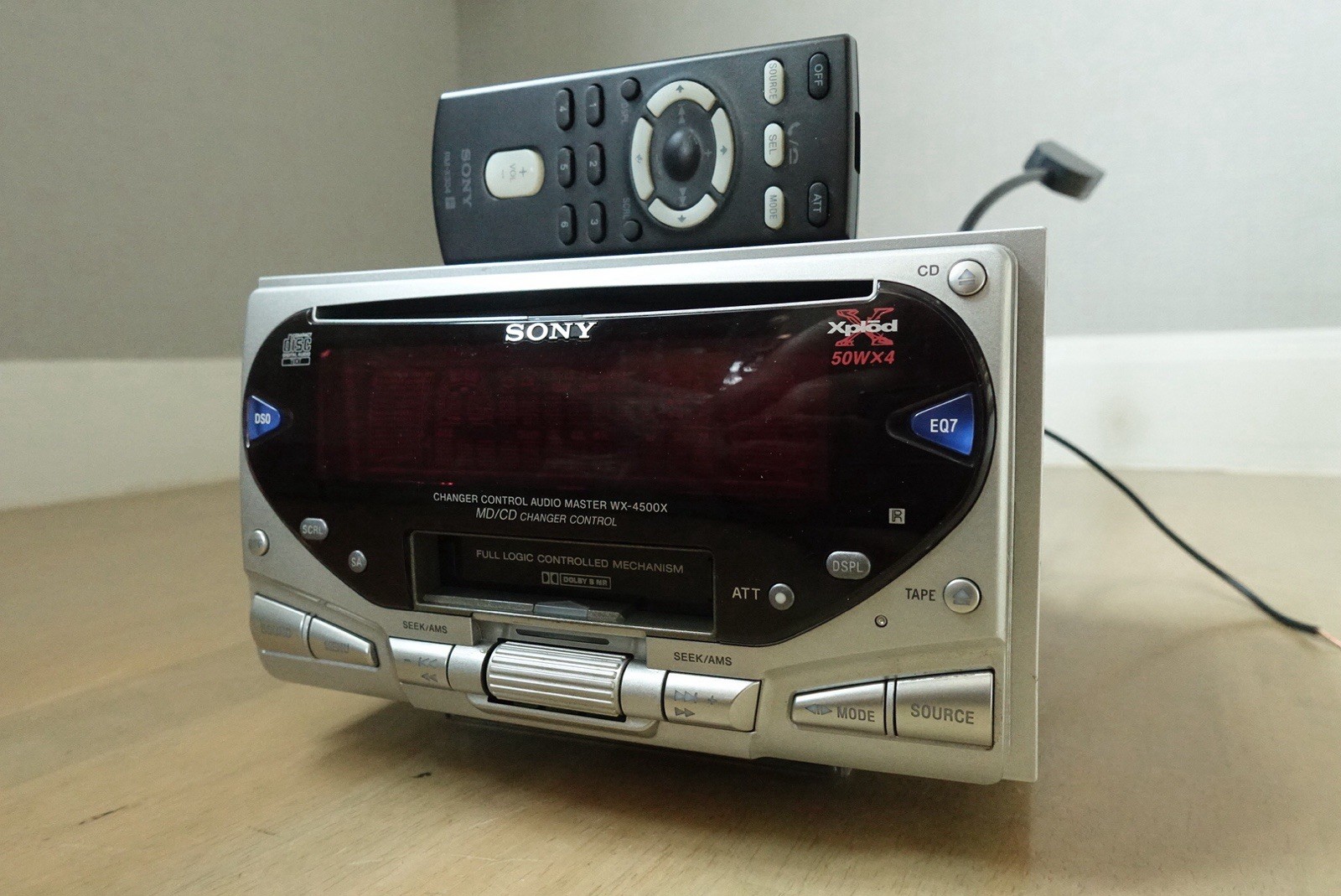 Sony xplode WX-4500x. 2 Dins Cassette/CD/FM/Bluetooth Deck.