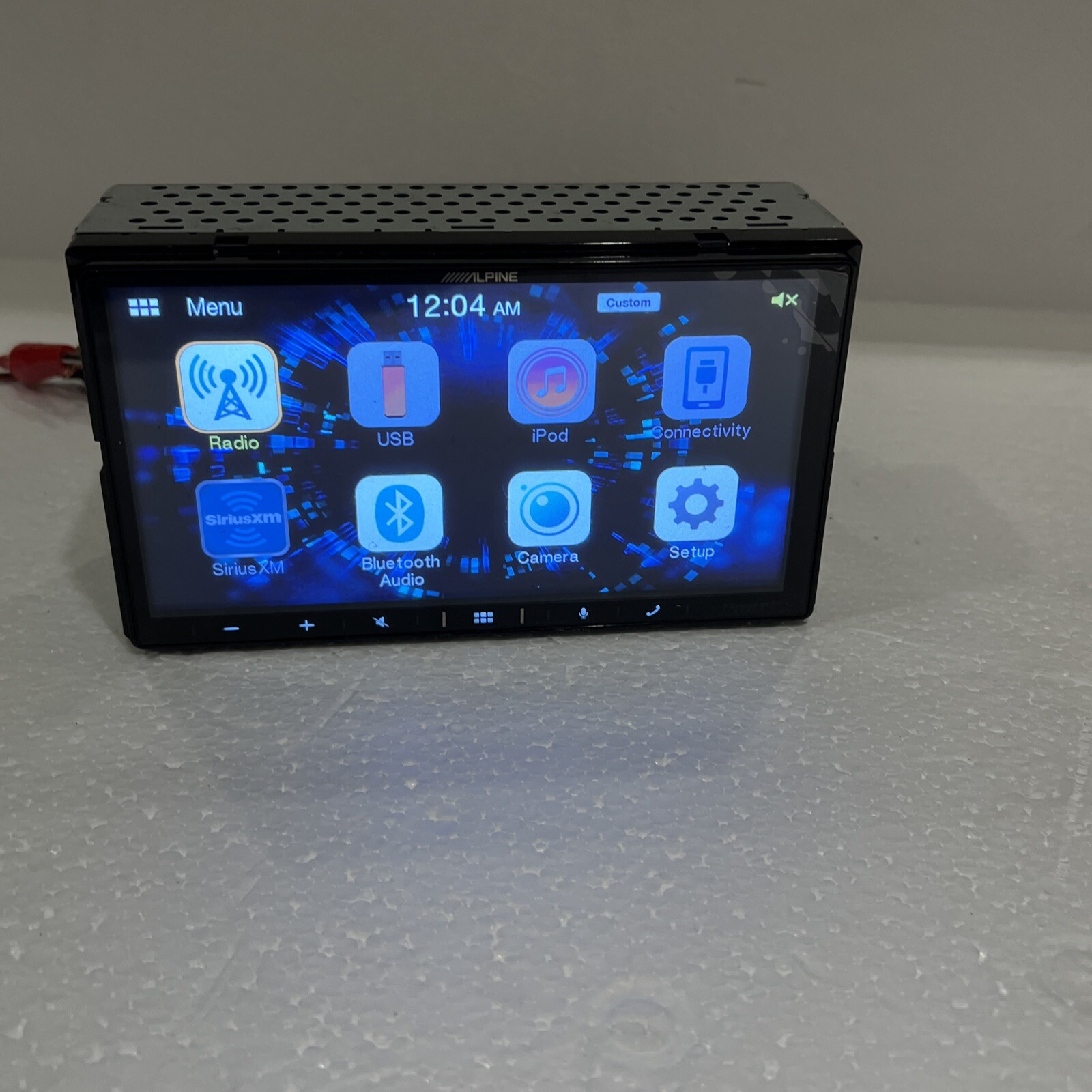 ALPINE iLX-W650 7″ Shallow Car Digital Media Bluetooth Receiver CarPlay/Android