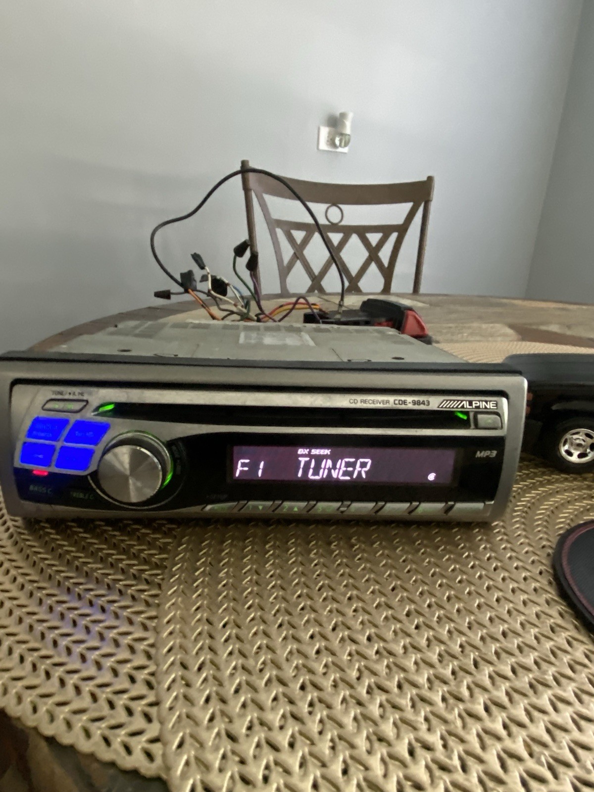 Alpine CDE-9843 CD Player In Dash Receiver