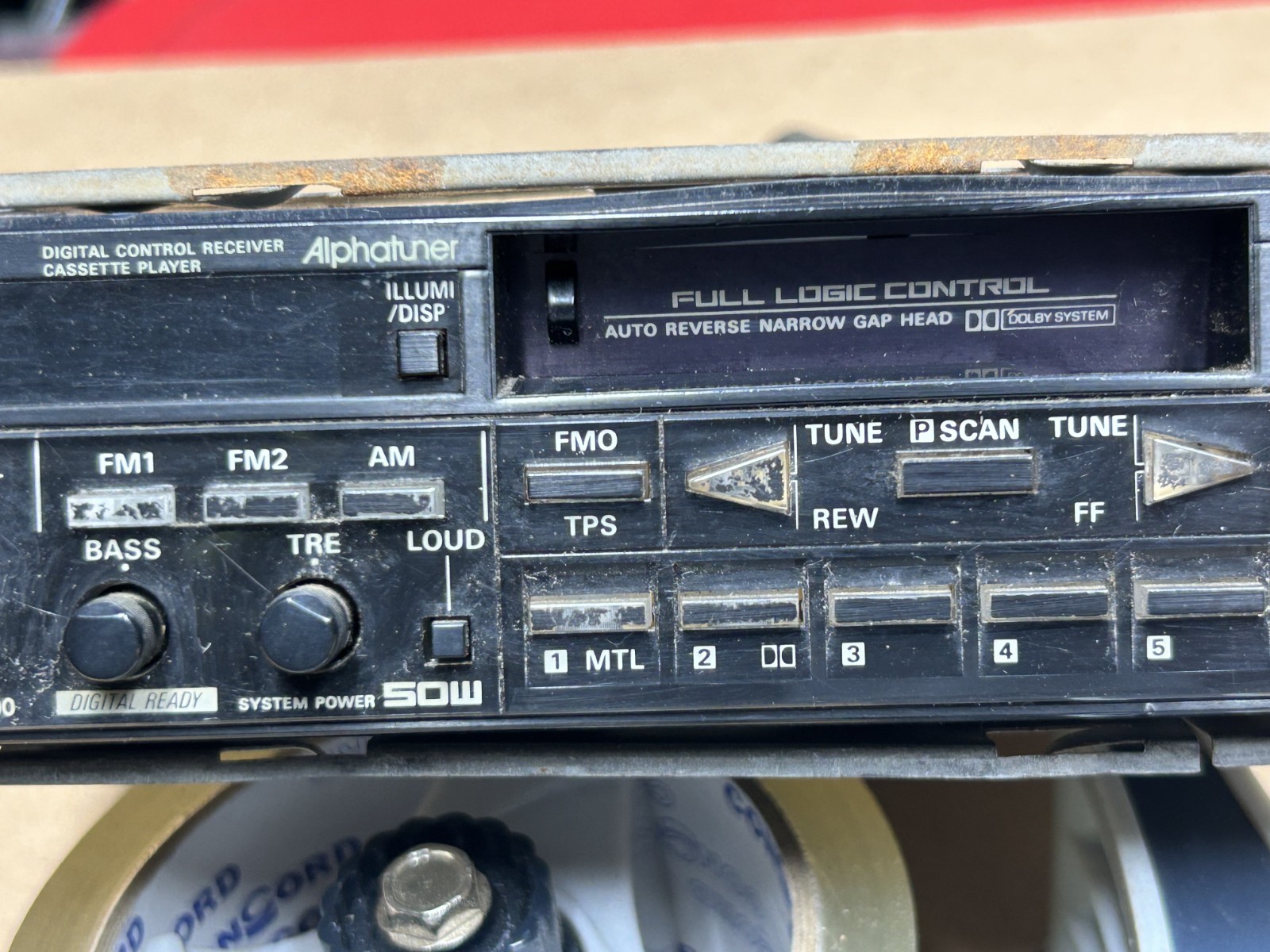 Vintage 80’s TECHNICS ALPHATUNER Car Stereo Cassette Deck Radio FM-AM CQ-R9300EU