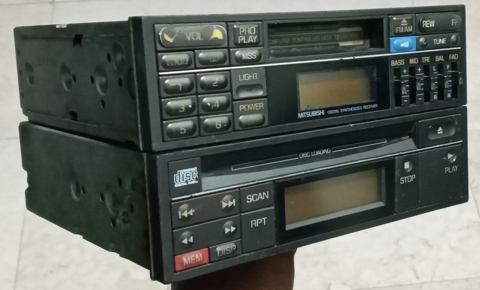 Mitsubishi CZ-350H CD-206 – WS Cassette receiver CD classic Old School JDM RARE