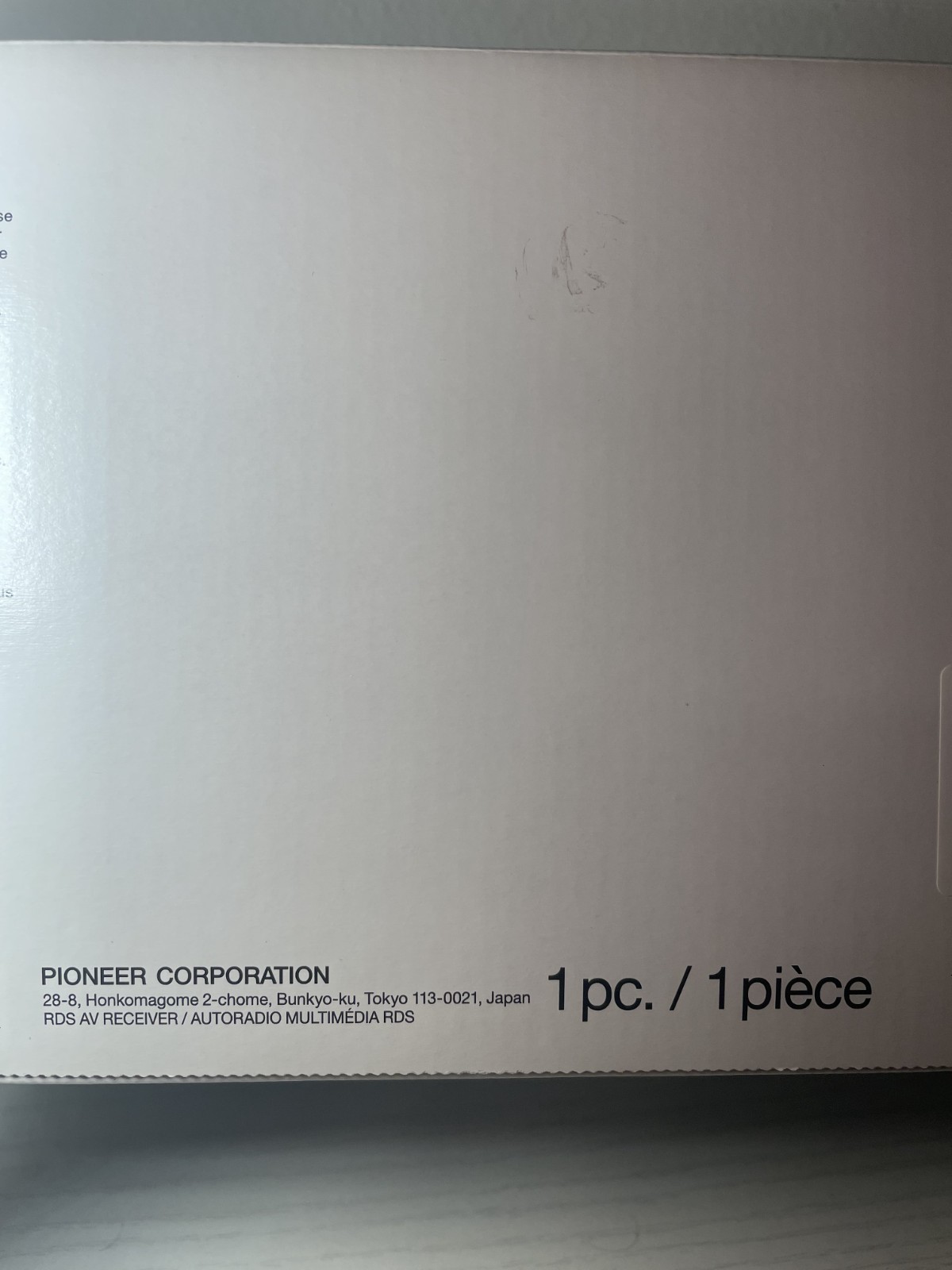 Pioneer DMH-100BT, Touchscreen, Bluetooth, USB, Receiver Stereo BRAND NEW