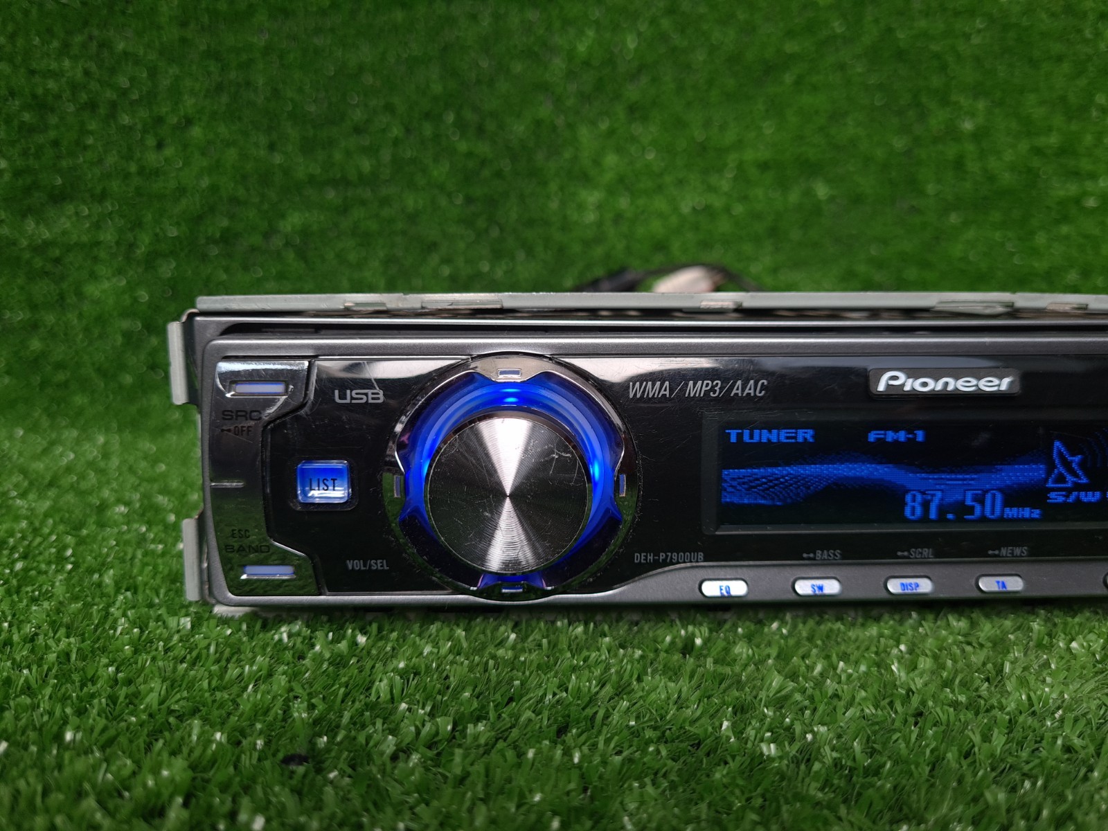 Pioneer Deh-p7900ub Pioneer Dehp7900ub Original Car Radio Plane Skydiver Movie
