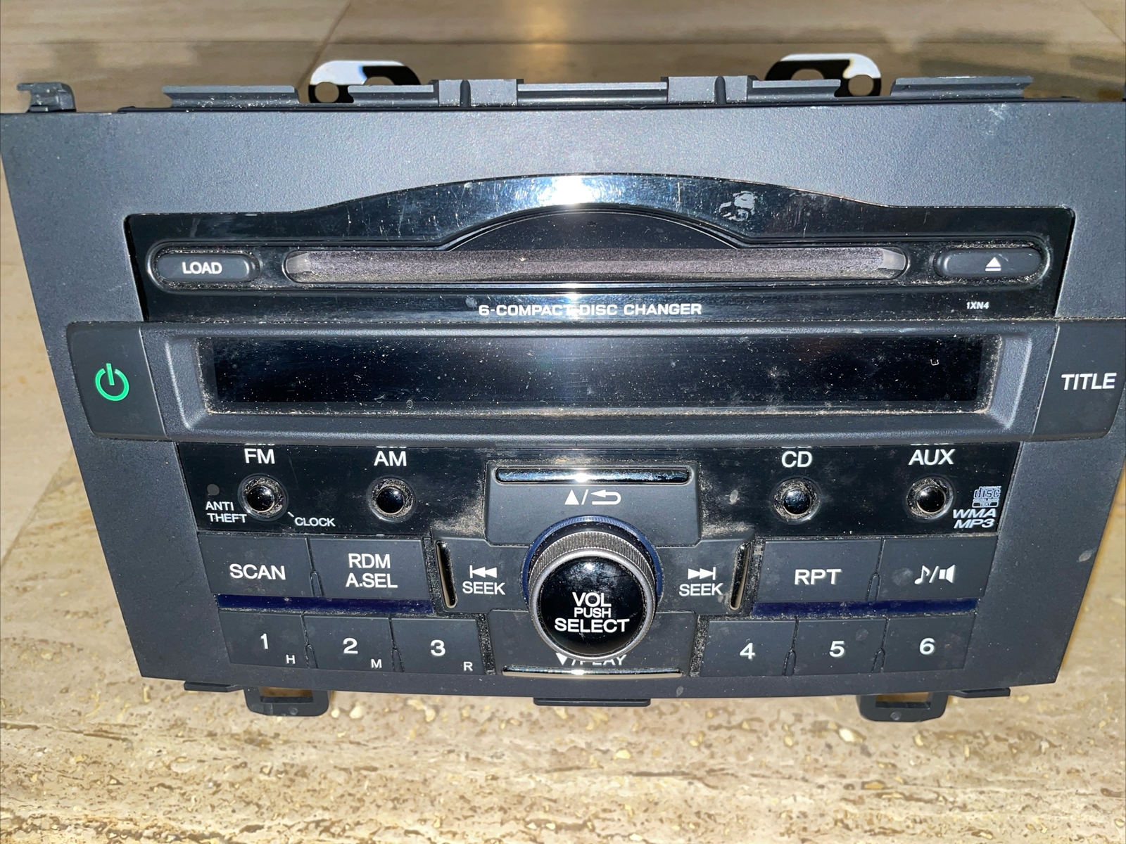 2011 Honda CRV AM FM 6 disc CD radio receiver 39100-SWA-A011-M1 OEM Not Tested
