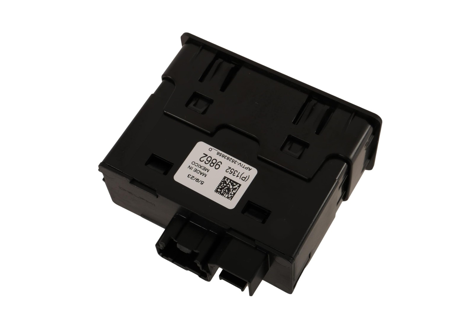 13529862 Black Audio Player, USB, Auxiliary in, and Memory Card Receptacle
