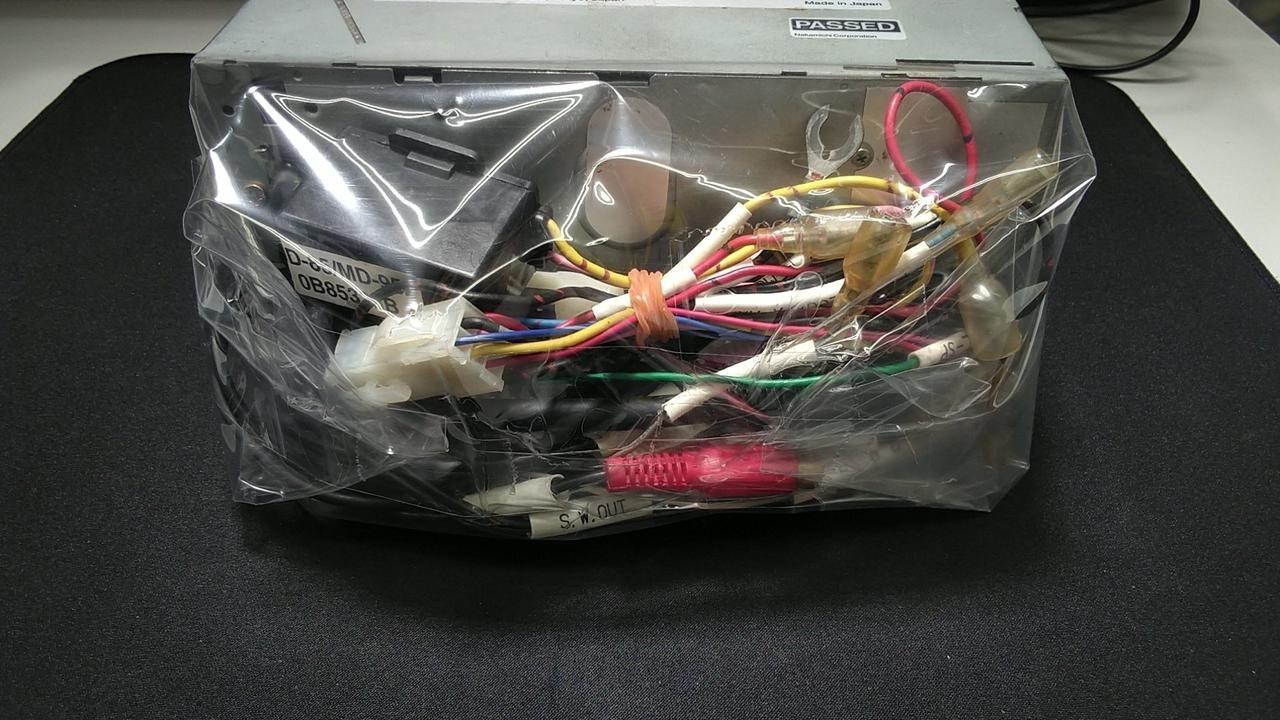 USED Car Audio CD/MD Player Head Unit Nakamichi MD-95Z
