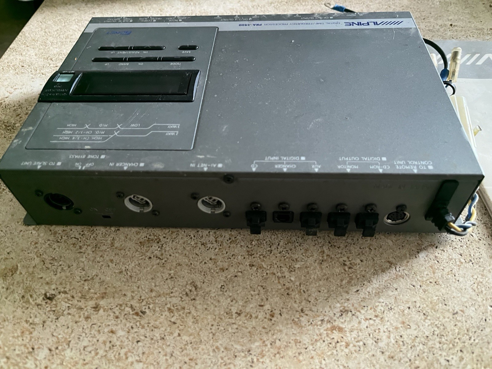 Alpine PRA-H400 Digital Time/Frequency Processor Crossover