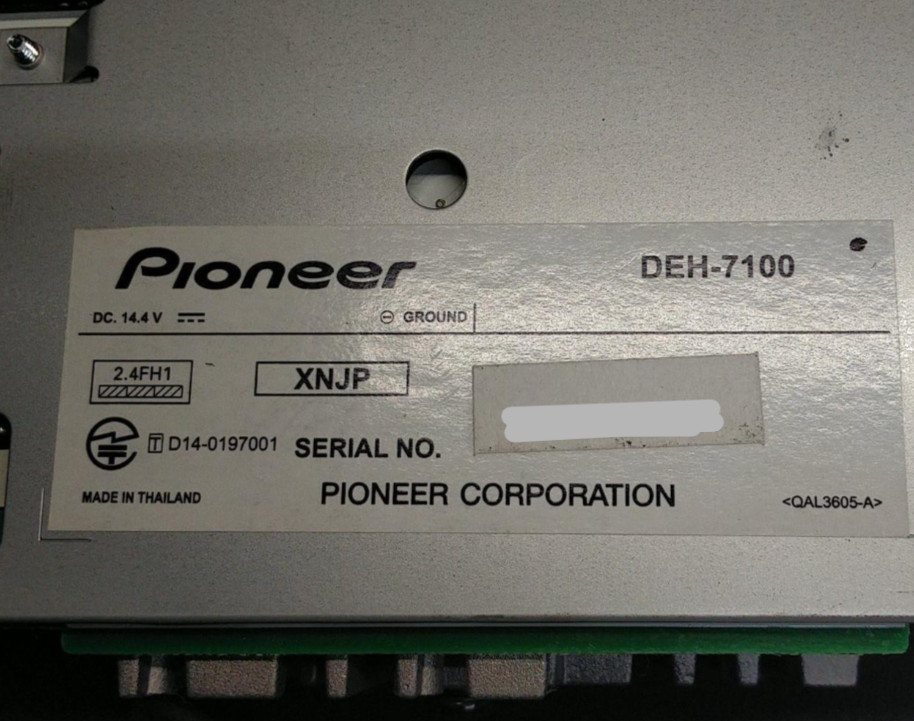 Pioneer Carrozzeria DEH-7100 Car Audio CD USB Bluetooth Tuner Main Unit