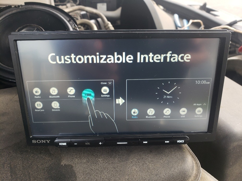 SONY 6.95″ DIGITAL BLUETOOTH MULTIMEDIA RECEIVER XAV-AX4000 CARPLAY/ANDROID