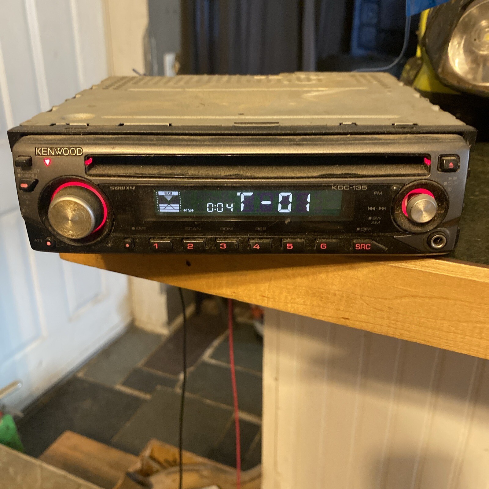 Kenwood Car Stereo KDC-135 Cd Player Vintage 90’s Audio Tested 1DIN