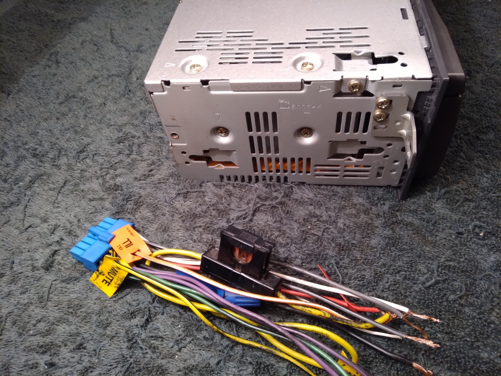 Pioneer DEH-P47DH, din 1.5 GM/Chrysler Fit CD Receiver, CD Changer Controller