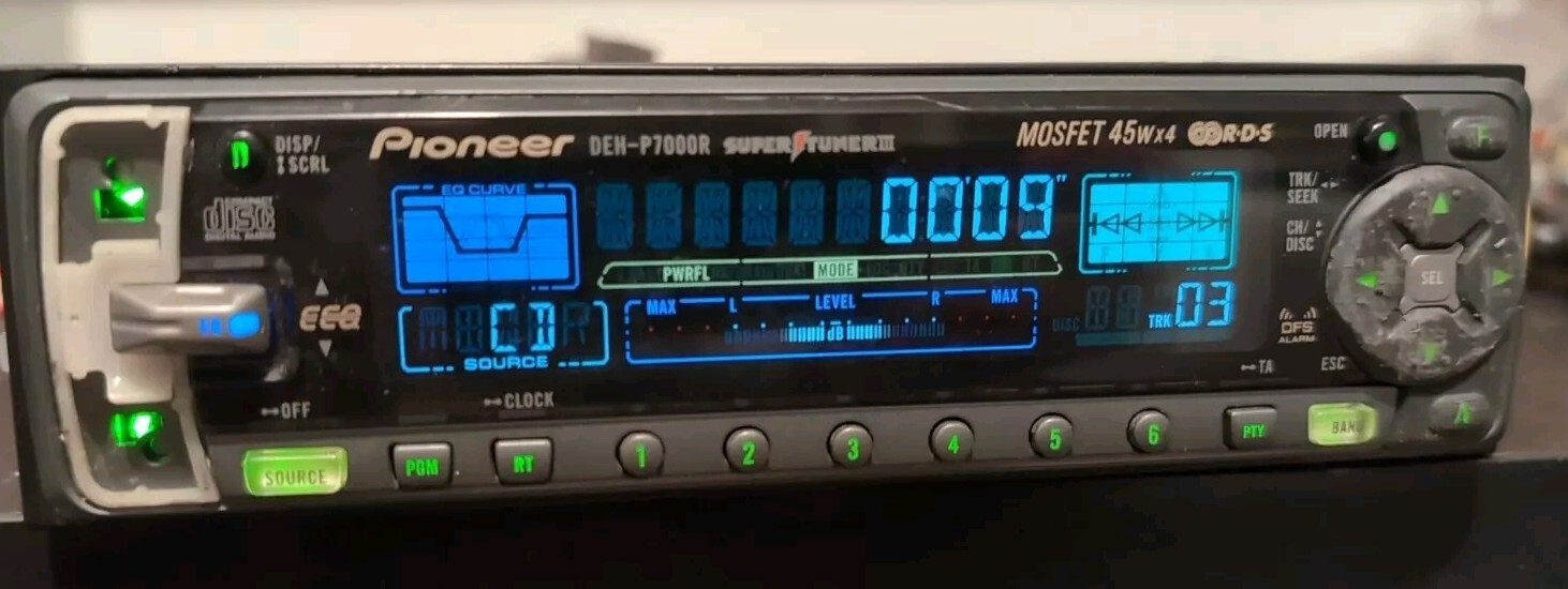 Pioneer deh-p7000r Car Radio CD 45Wx4 RDS EEQ – No Volume Buttons – Old School