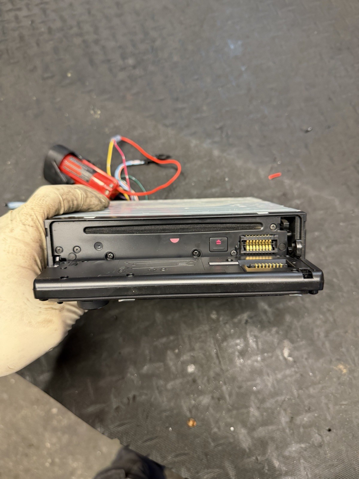 SONY CDX-GT300