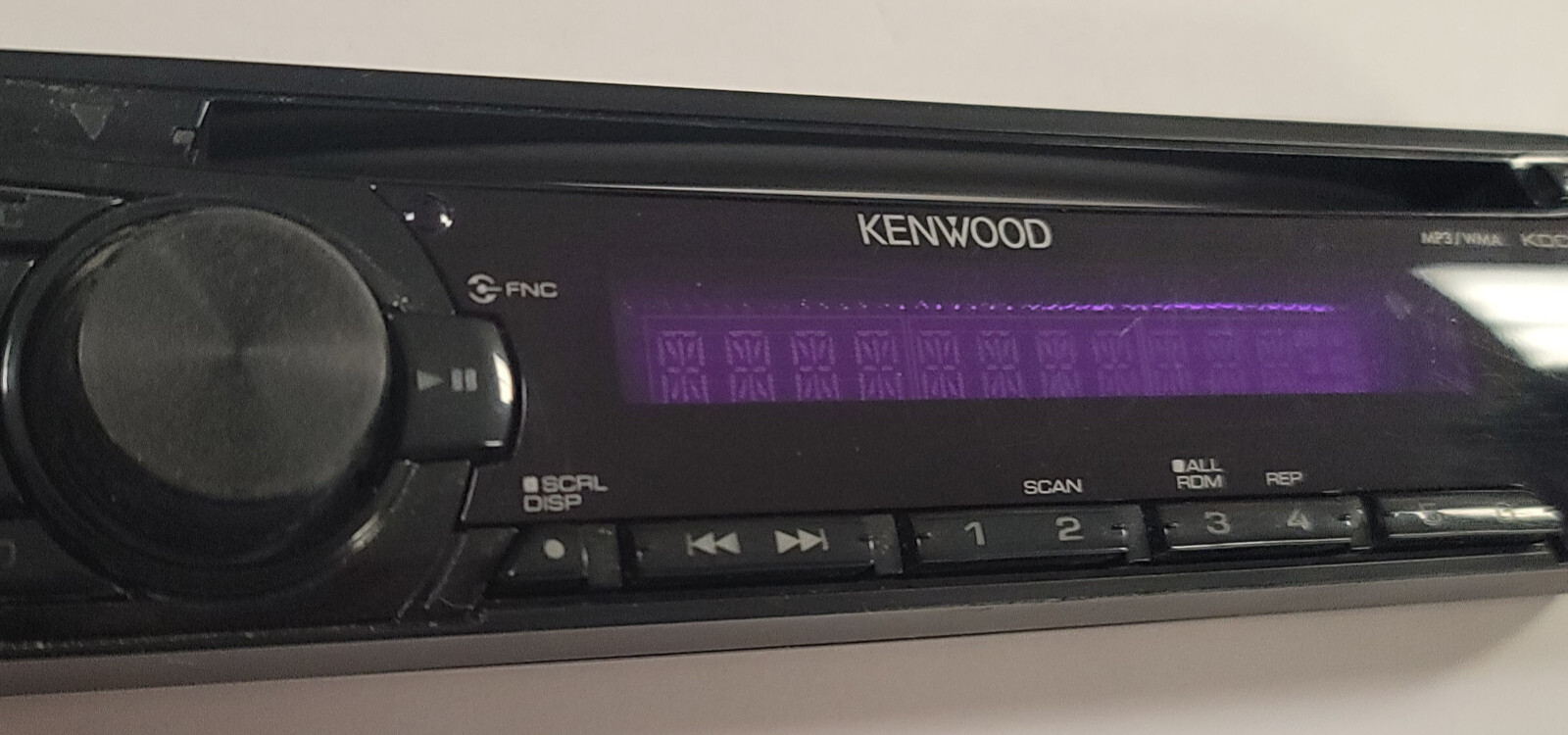 KENWOOD CD Car Stereo Receiver KDC-152 MP3/WMA/AUX/AM/FM + Wiring Harness