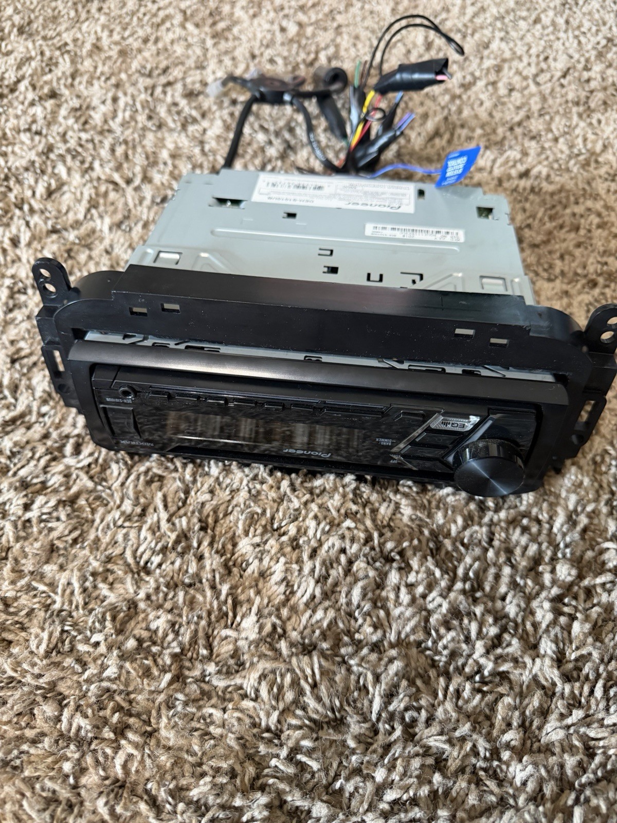 Pioneer DEH-S1010UB-DIN CD Receiver Bluetooth USB AUX 50W x4 Radio