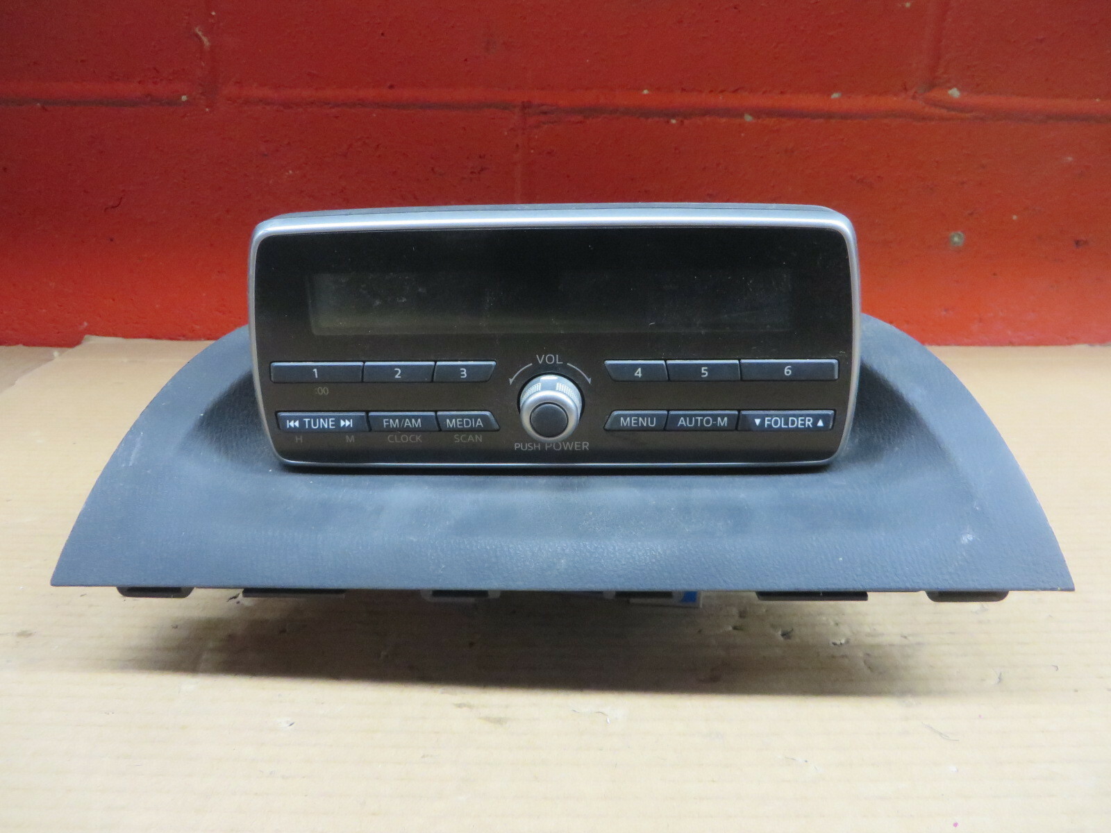MAZDA 3 14 15 16 RADIO AUDIO AM FM CD FACTORY DASH UNIT OEM # BHN9669R0A