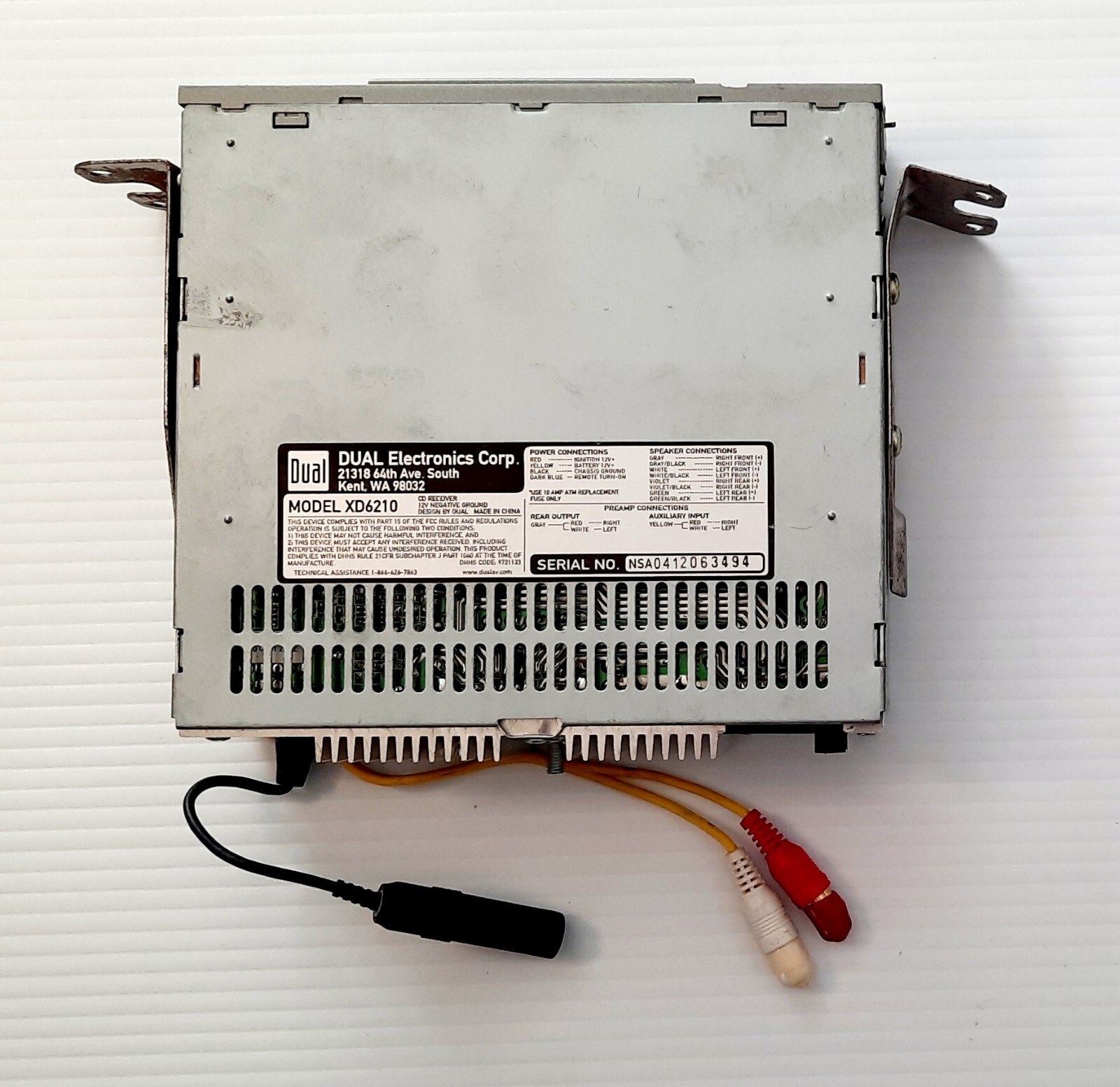 Duel Electronic Corp Model XD6210 In Dash Cd Player For Parts Or Repair