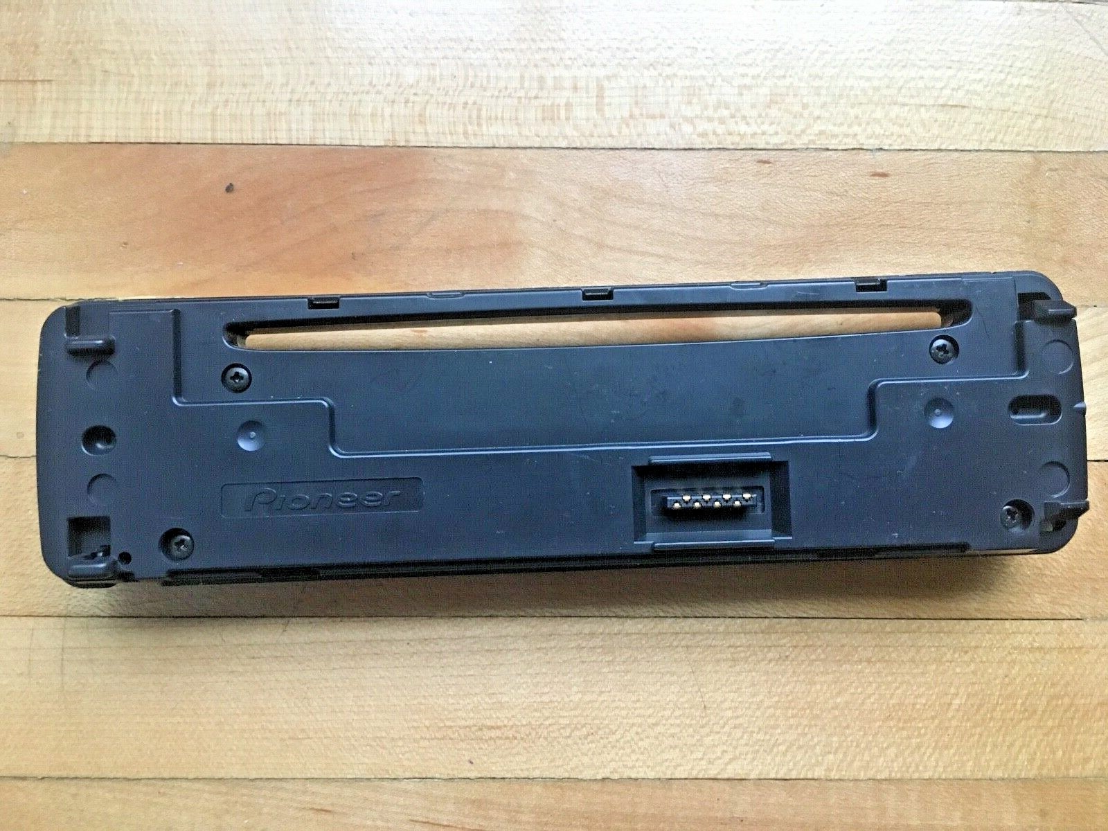 Pioneer DEH-1600 CD Player Face Plate