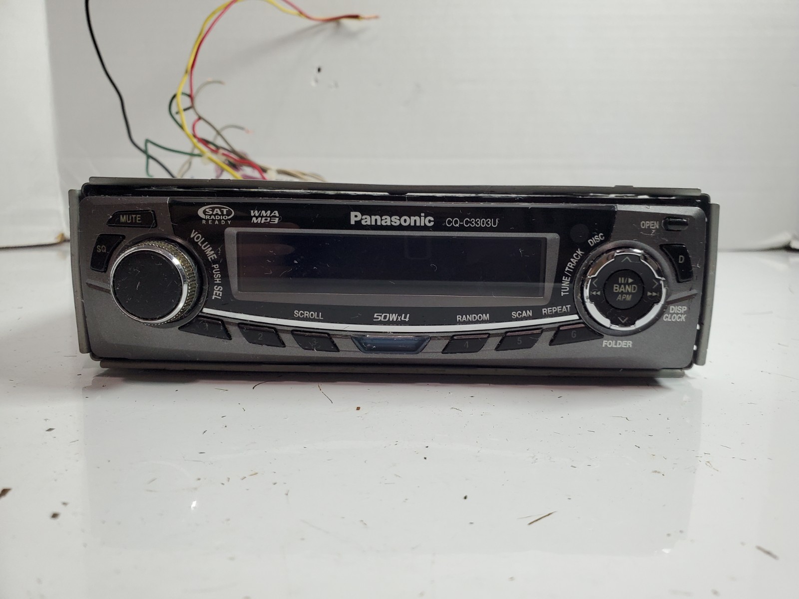 Panasonic CQ-C3303U Single DIN Car MP3 CD Player – Missing Trim – TESTED