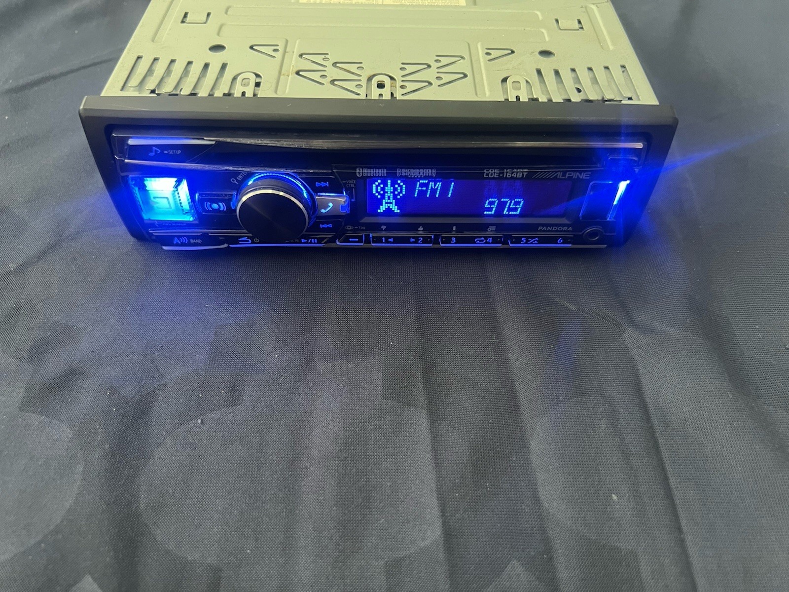 ⭐️Pre-Owned,TESTED⭐️ Alpine BT|CD|AM/FM|USB-(CDE-164BT)