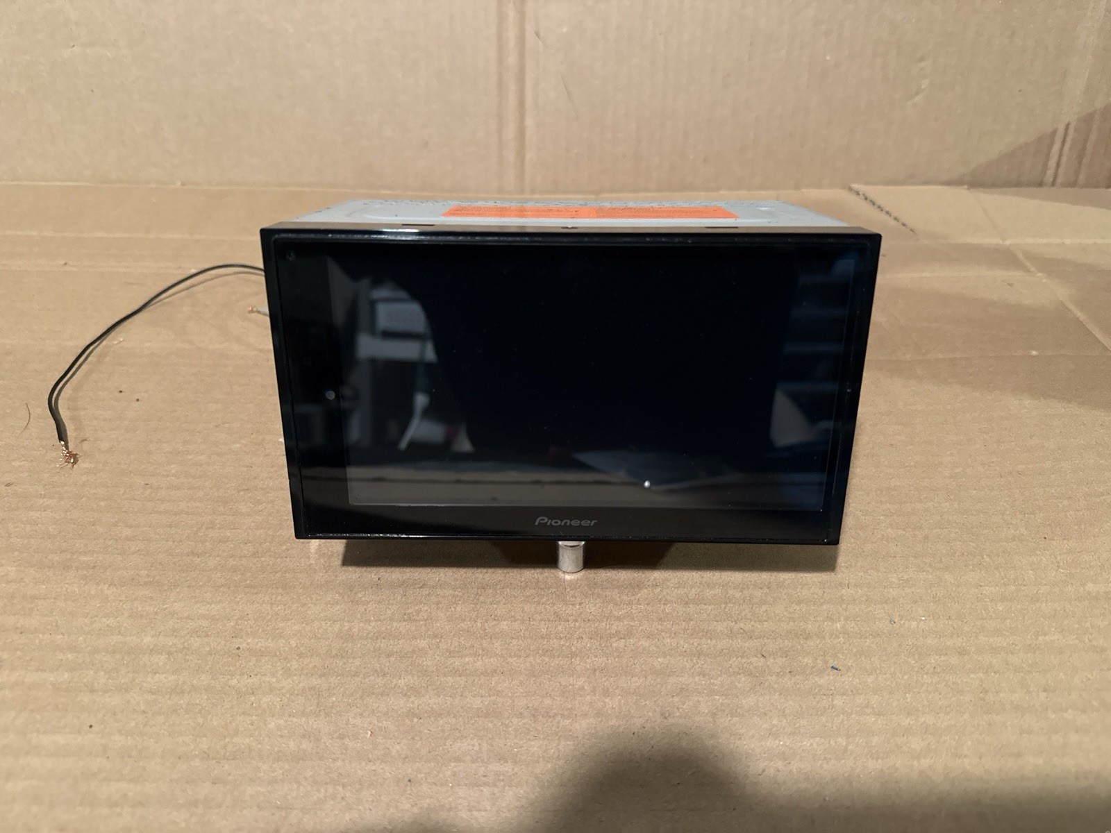 Pioneer DMH-341EX 6.8″ Touchscreen, Bluetooth, Back-up Camera Ready