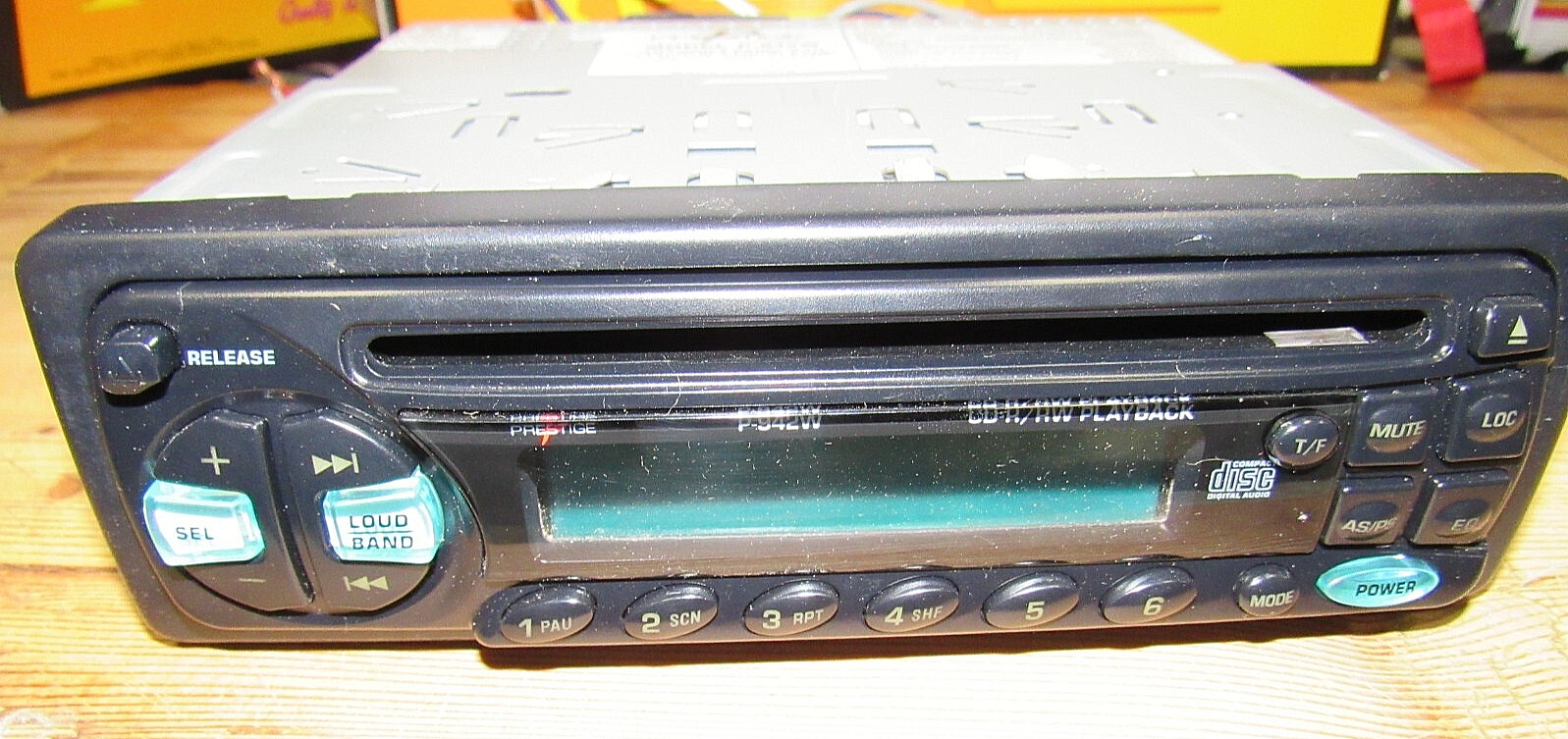 VINTAGE Alpine P-942W REMOVEABLE FACEPLATE CD-R/RW PLAYBACK UNTESTED