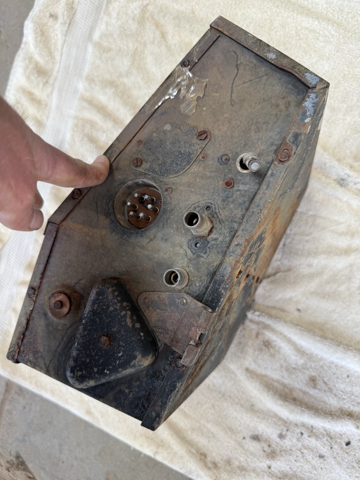 Vintage 1930s 1940s Under Dash Car Heater Unit – Metal Case Circular Grille