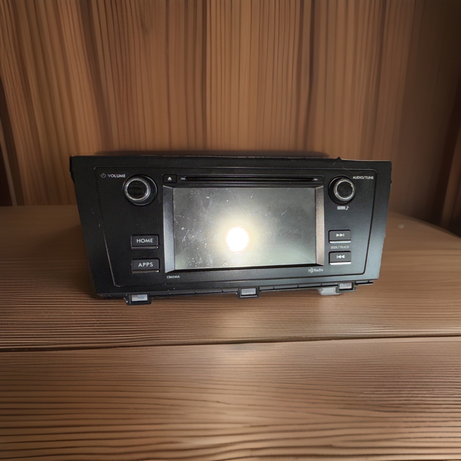 Subaru PF-3689 2 DIN Touchscreen HD Radio Bluetooth Ready Auxiliary Input
