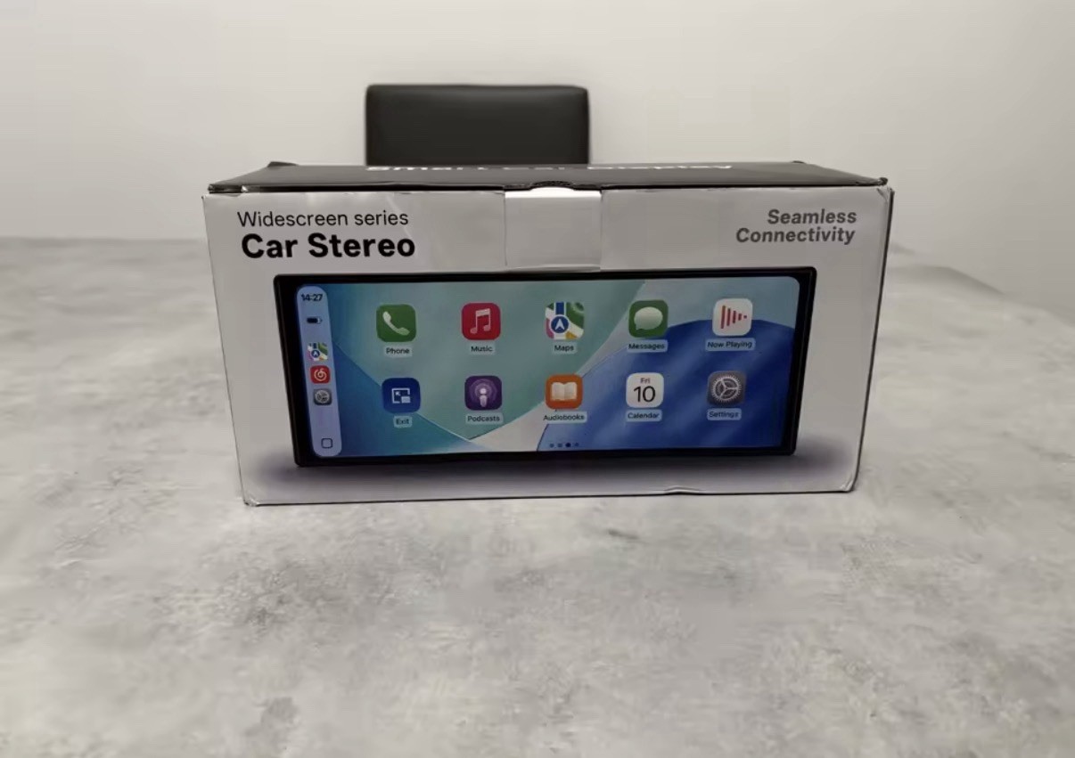 Wide screen CarPlay with 360 cam, (Brand New Unopened)