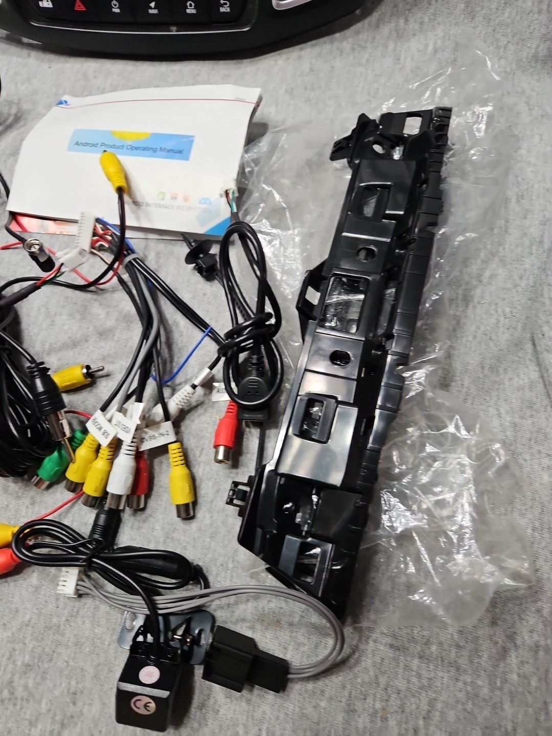 9″Android Car Media Player CLZ 9212B 9 New Open Box