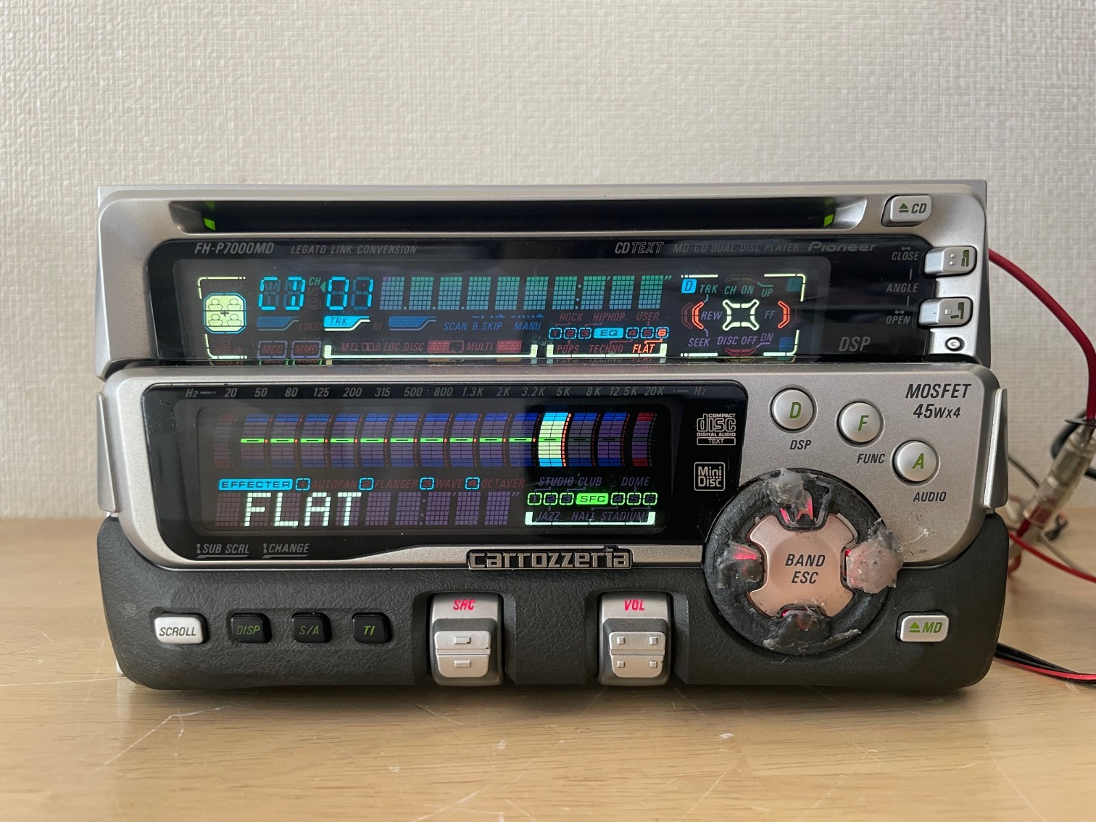 Pioneer Carrozzeria FH-P7000MD 2Din Car Audio MD CD Player