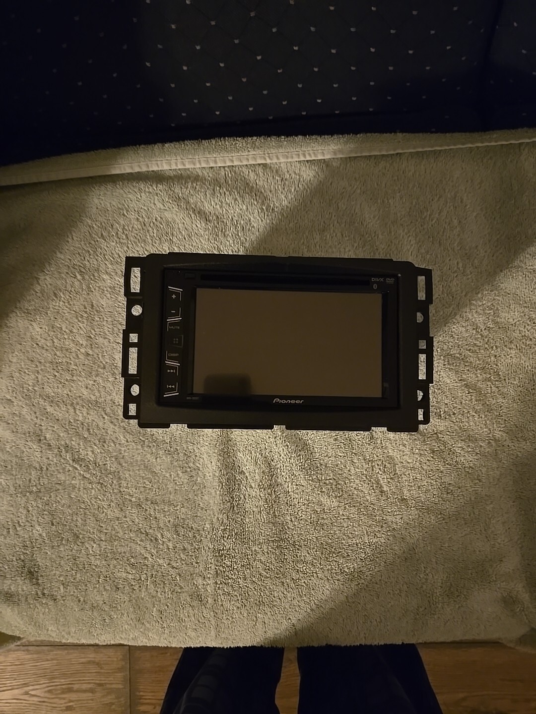 Pioneer AXT-2869BT DVD Bluetooth Receiver and Speakers READ DESCRIPTION!!
