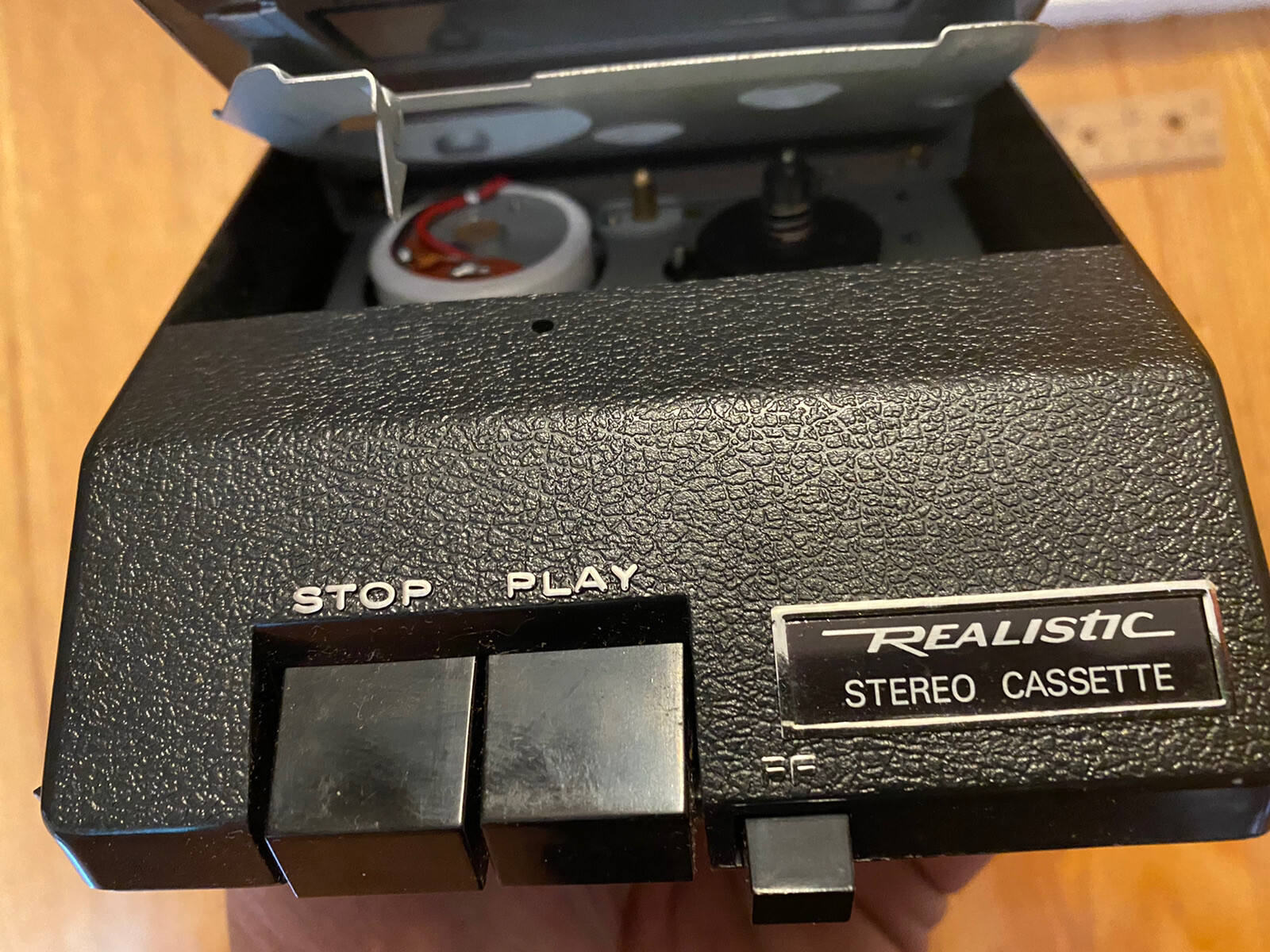 VINTAGE Realistic Stereo Cassette Adapter for 8 Track Players No 12-1875A