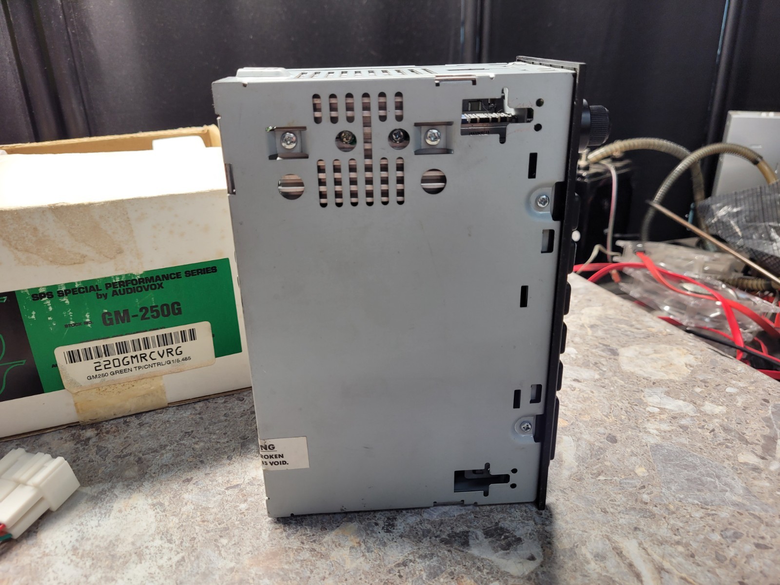 Audivox GM-250 AM/FM/MPX Cassette Radio GM-250G Chevrolet 1990’s with box & acc