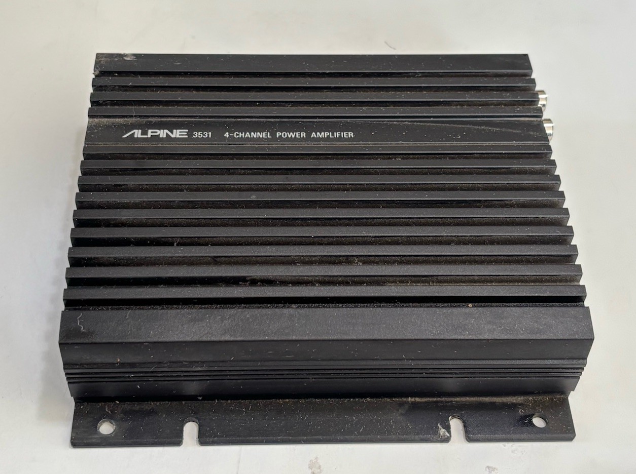 Alpine 3531 4 Channel Power Amplifier