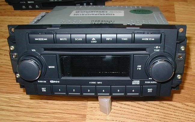 NEW 2004-2007 Dodge Durango Ram Jeep Grand Cherokee MP3 RADIO 6 DISC CD CHANGER