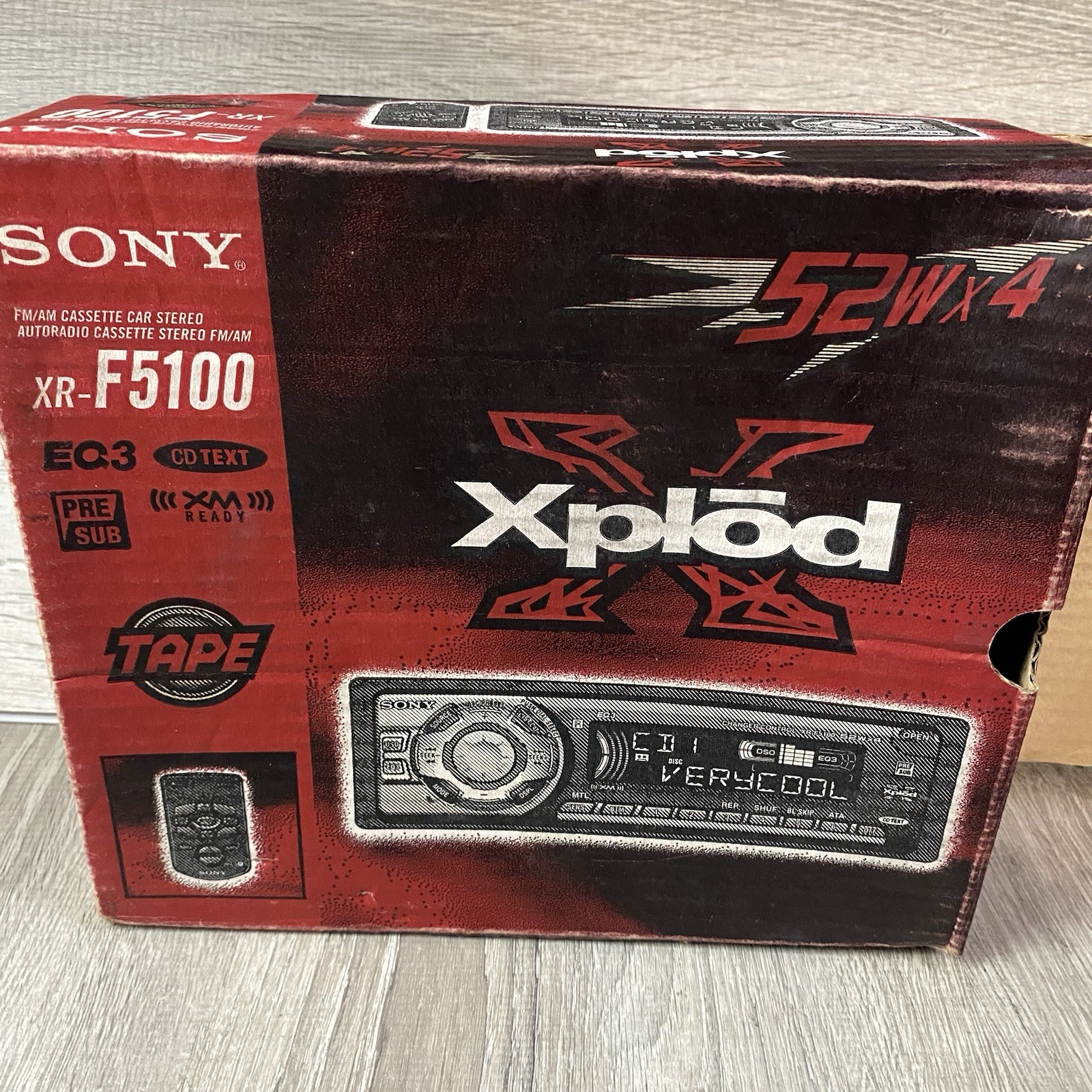 Sony Xplod XR-F5100 FM/AM Cassette Car Audio Stereo W/ Remote & Detachable Face