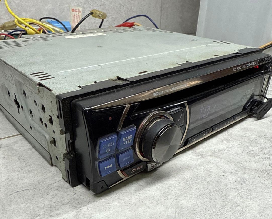 ALPINE CDE-102Ji CD HEAD UNIT MP3/WMA/AAC USB AM FM 1DIN 50W x4ch DC12V