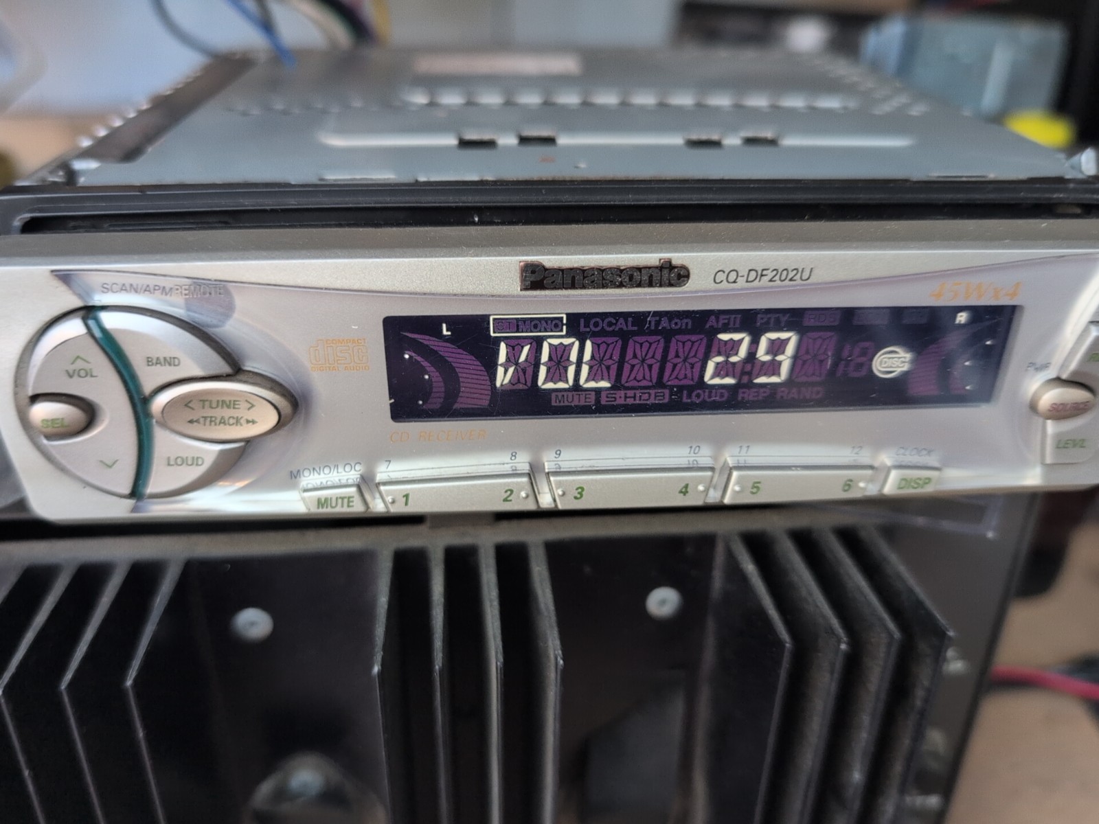 Panasonic CQ-DF202U Car Cd Player Tested and Working Blue Display