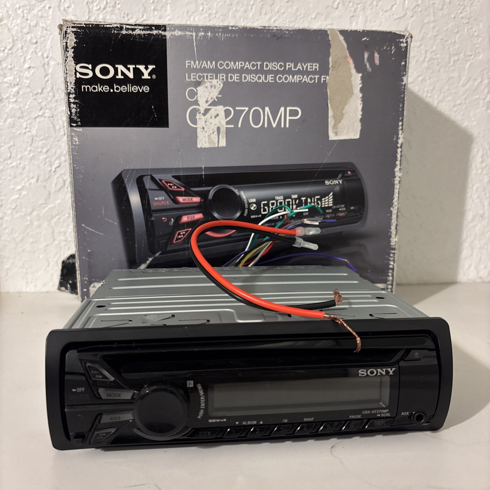 Sony CDX-GT270MP Car FM/AM CD Compact Disc Player Works W/ BOX NO REMOTE! EUC