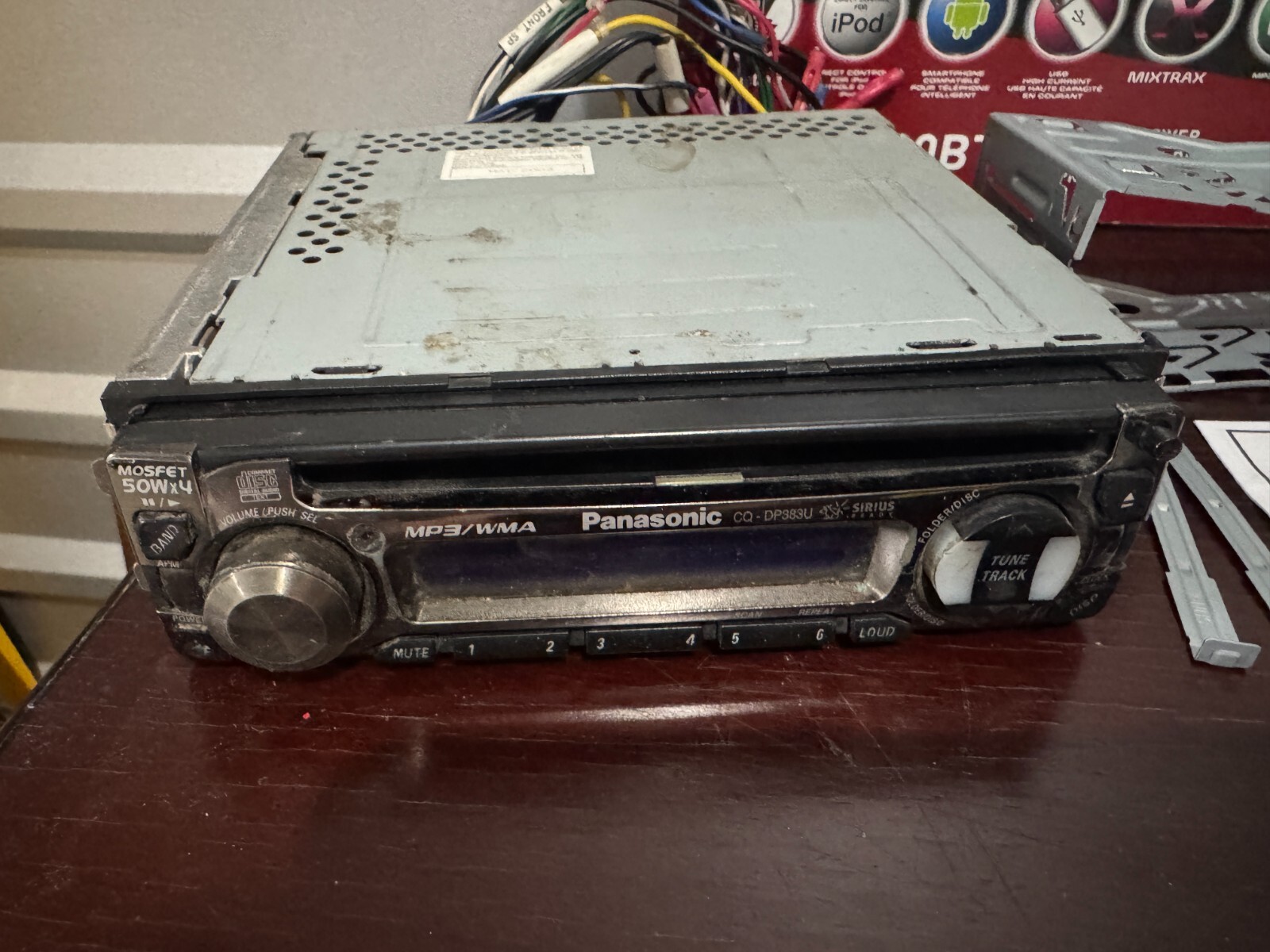 Panasonic CQ-DP383U AM/FM/CD RADIO CAR STEREO CD- NO REMOTE 50Wx4 USED