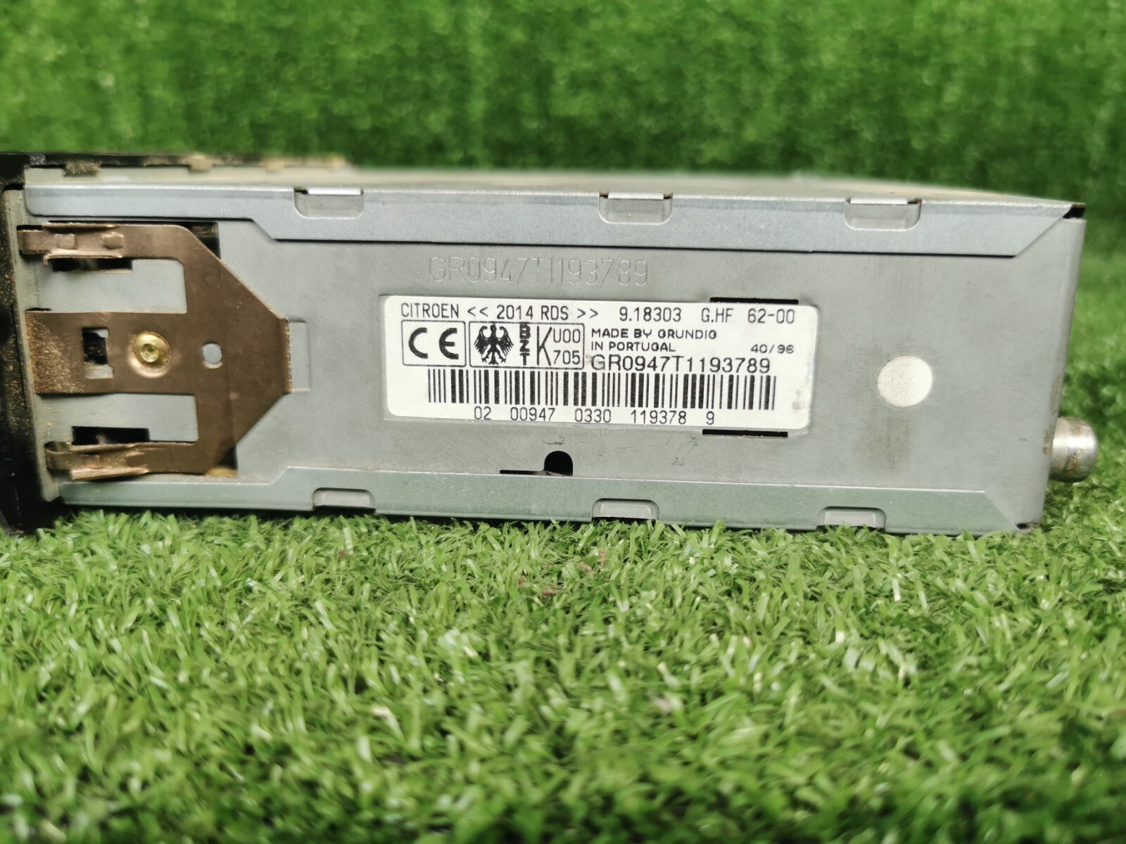 Citroen 9620435580 96 204 355 80 Original Car Radio Cassette Player