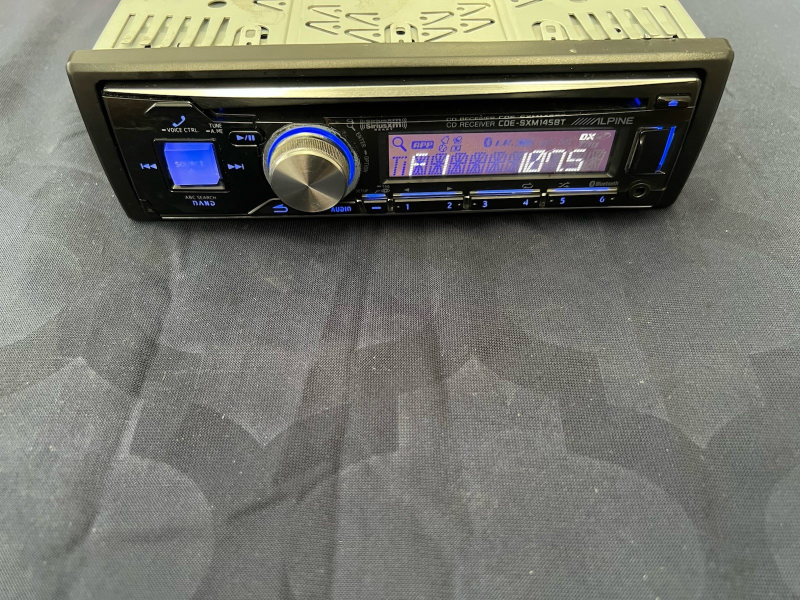 ⭐️Pre-Owned,TESTED⭐️ Alpine CD| AM/FM| BT| USB- (CDE-SXM145BT)